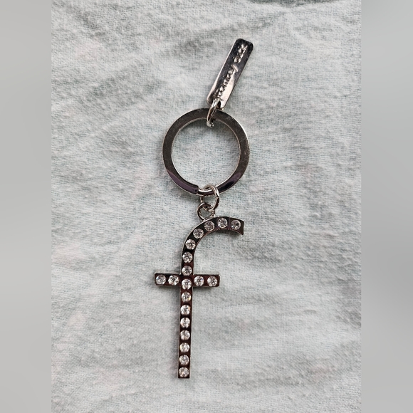 Bombay Duck Pave "f" Initial Bling Keychain, Clear Rhinestones, Silver, NWOT - Picture 2 of 7